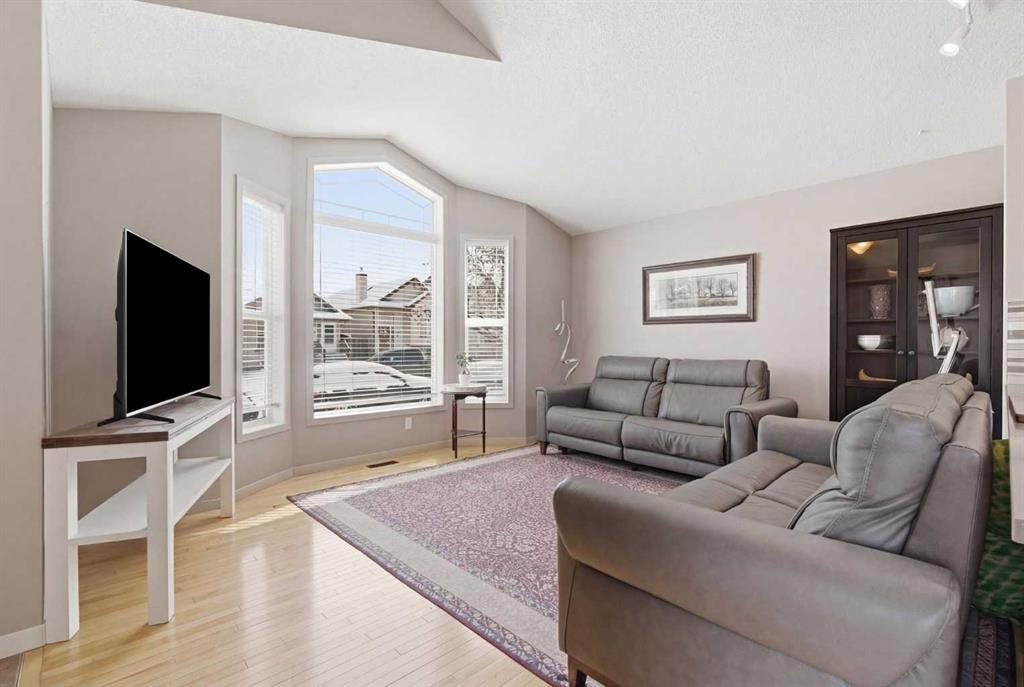 Additional image 6 of 90 Cranberry Square, Calgary, AB, T3M 1J5