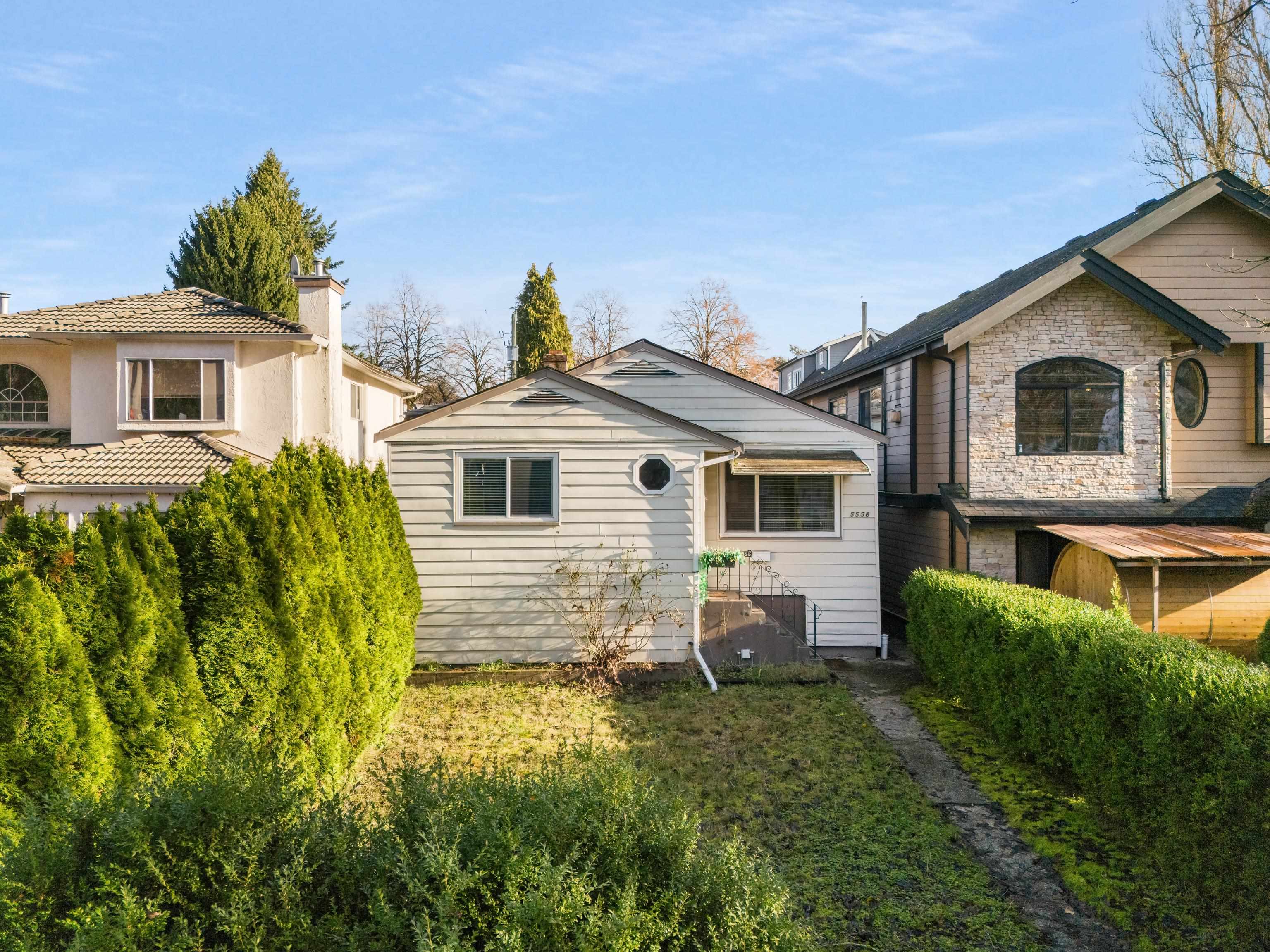 5556 Earles Street, Vancouver, BC, V5R 3S1