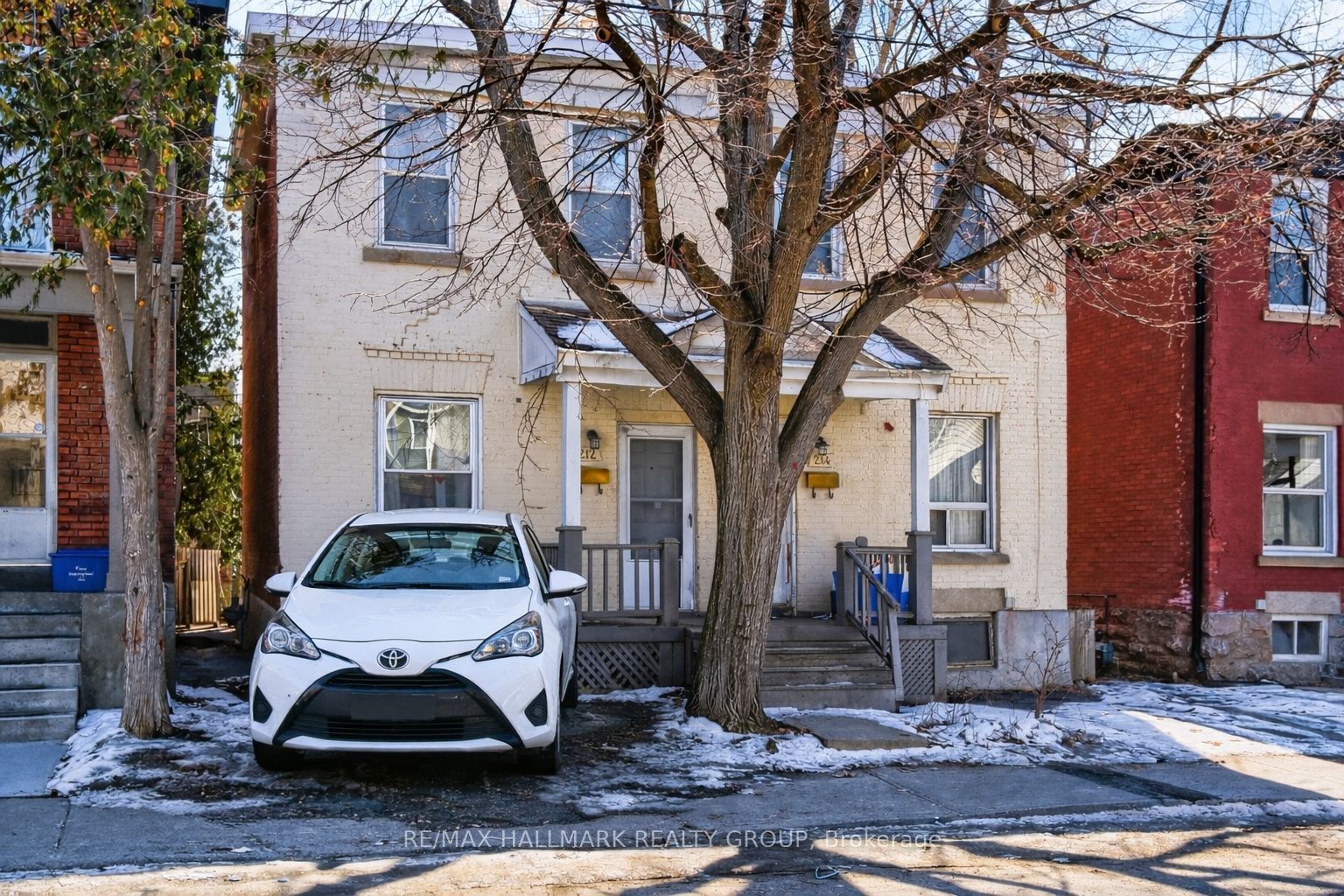 212 Arlington Avenue, Ottawa, ON, K1R 5S9