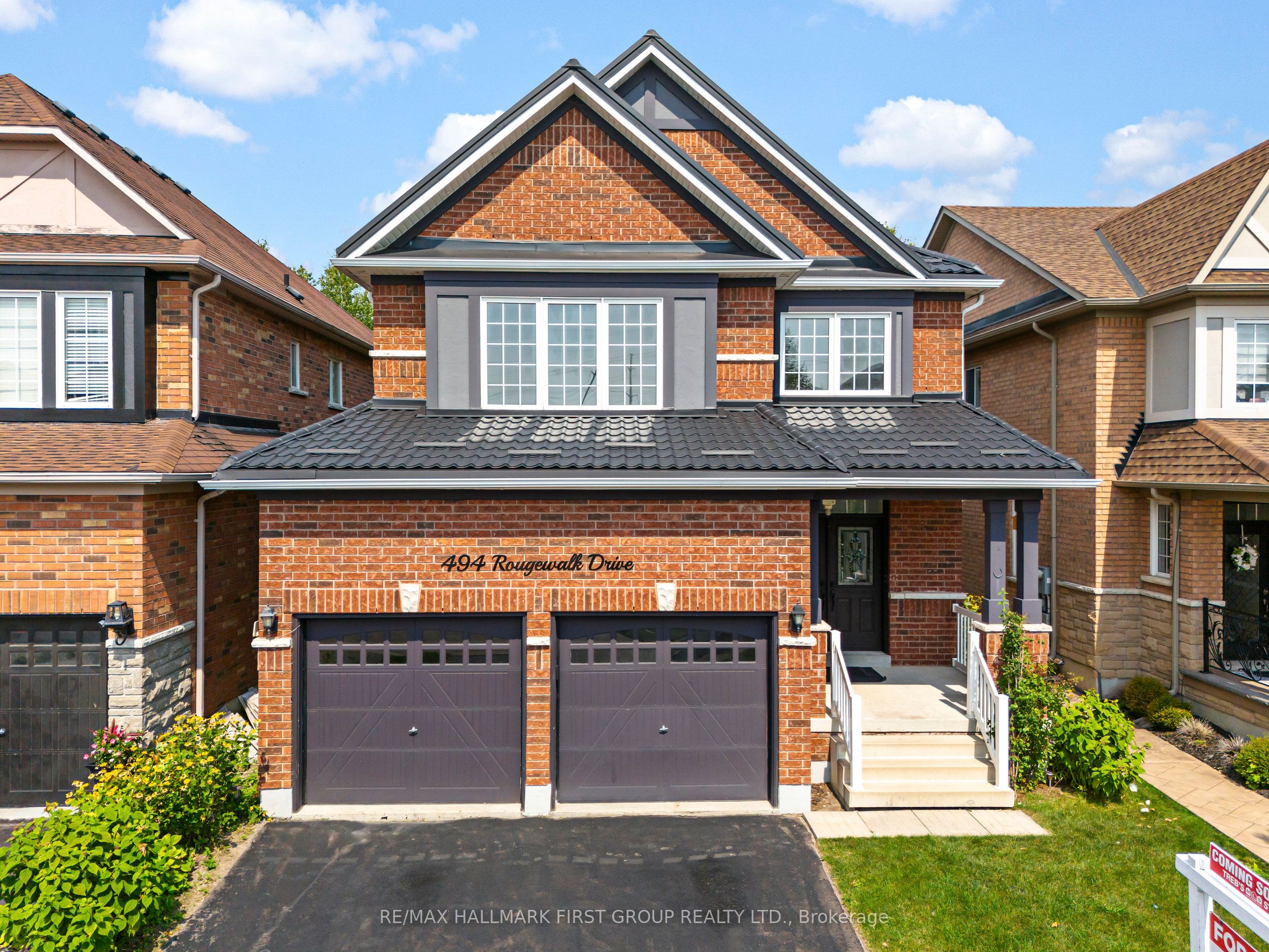 494 Rougewalk Drive, Pickering, ON, L1X 0A1