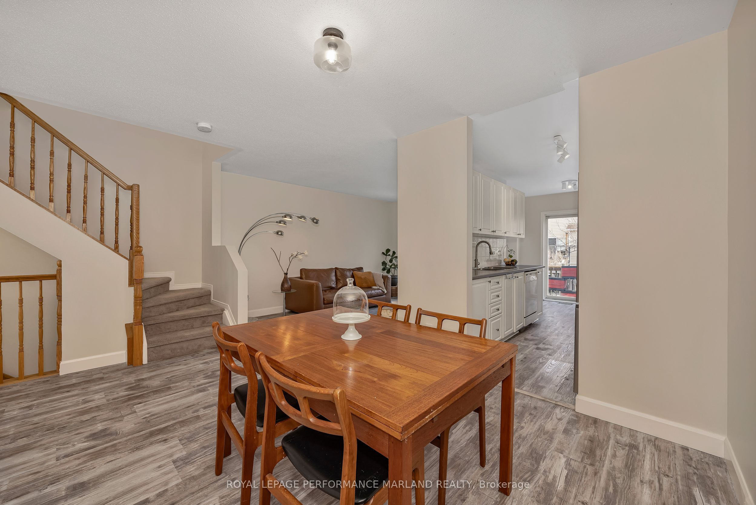 Additional image 3 of 18-63 Madaket Private, Ottawa, ON, K2M 3B1