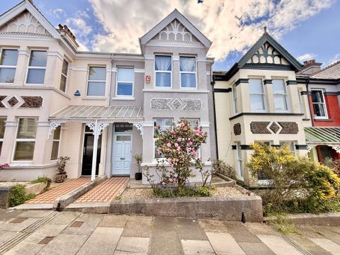 Wembury Park Road, Peverell, Plymouth PL3