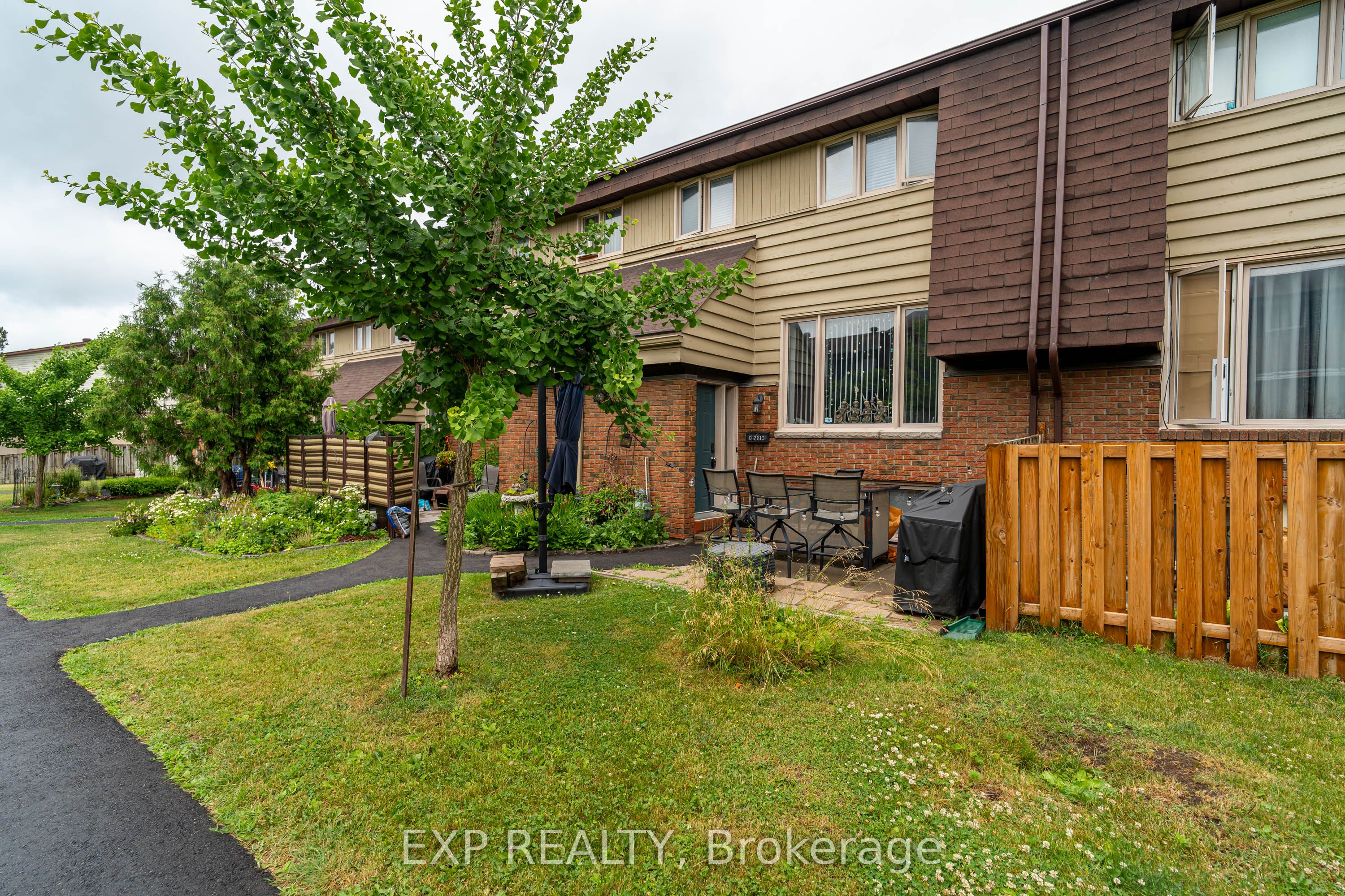 Additional image 2 of 12-2610 Draper Avenue, Ottawa, ON, K2H 8X8