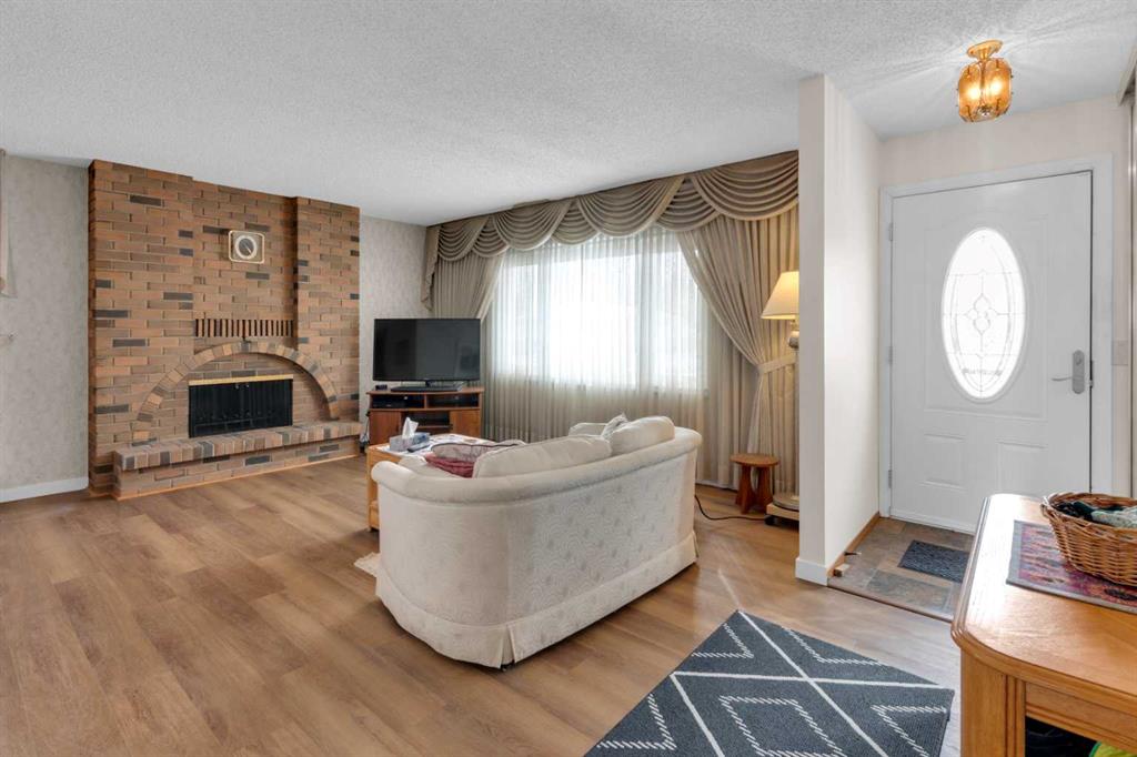 Additional image 4 of 6004 Maddock Drive NE, Calgary, AB, T2A 3W4