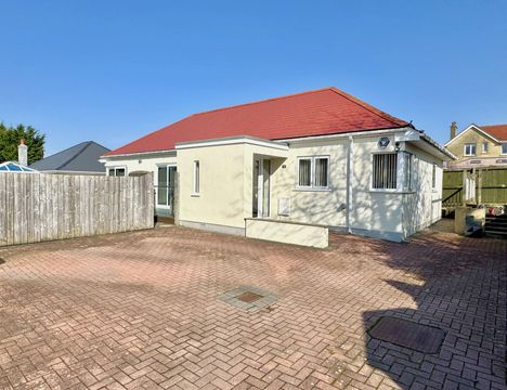 Whitleigh Villas, Crownhill, Plymouth PL5