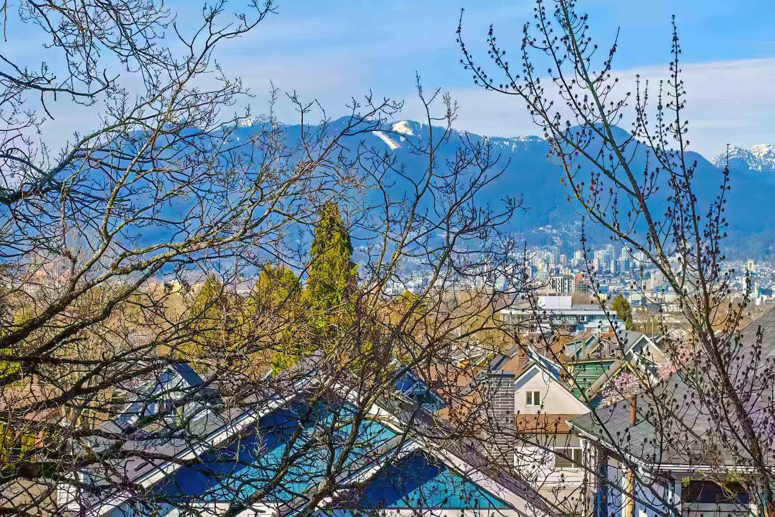 Additional image 2 of 826 13th Avenue E, Vancouver, BC, V5T 2L5