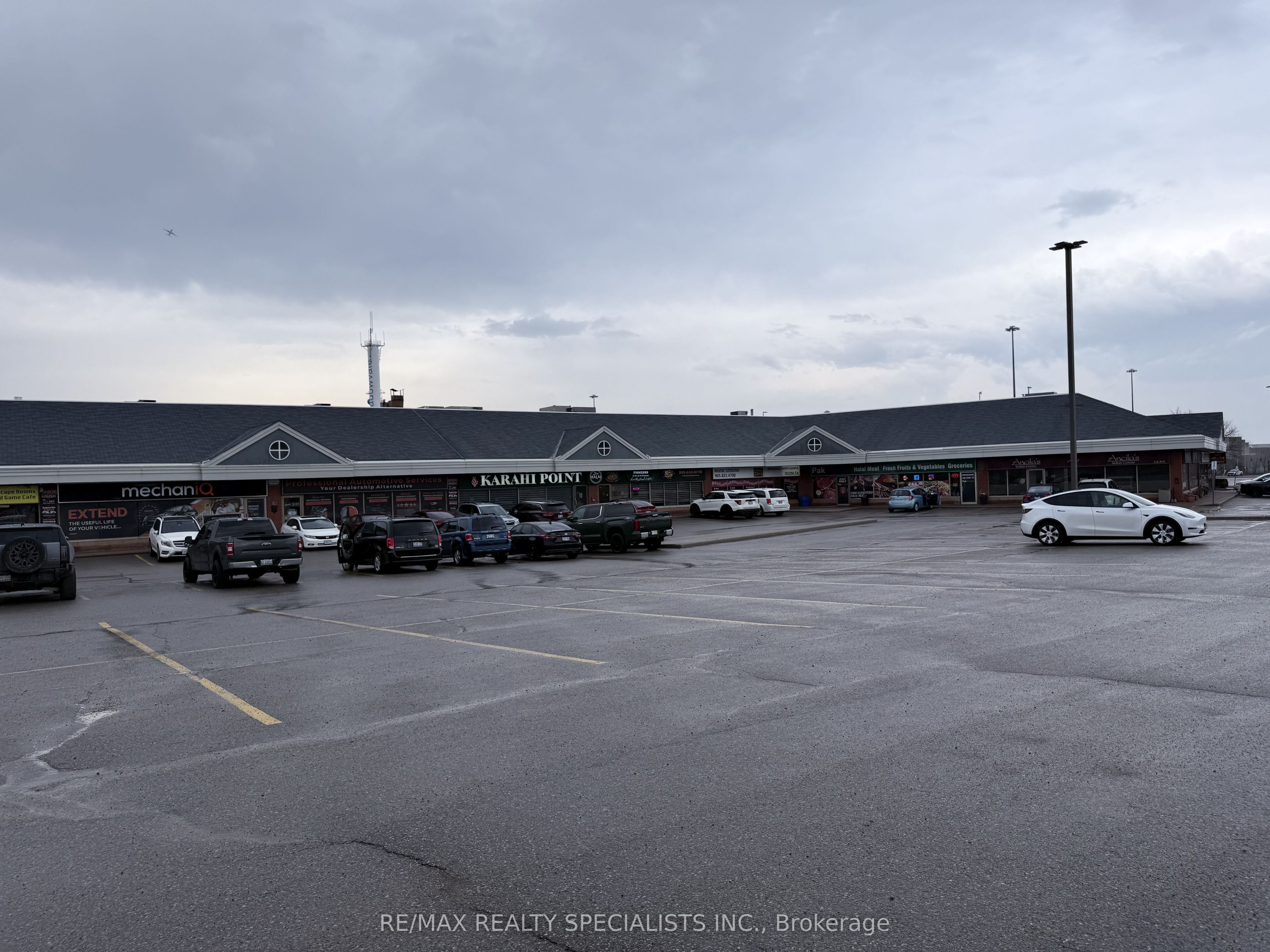 Additional image 4 of 2A - 6905 Millcreek Drive, Mississauga, ON, L5N 4J9