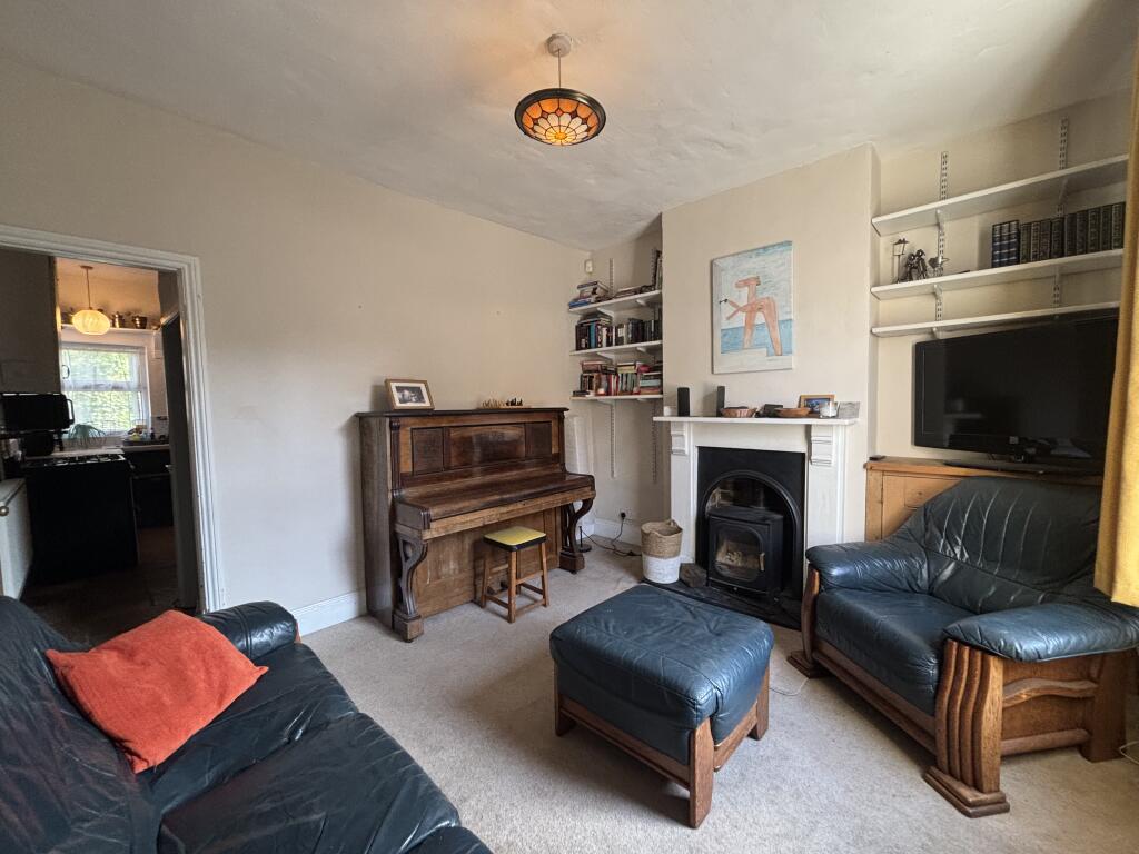 Yardley Rd, Birmingham B27 photo 2