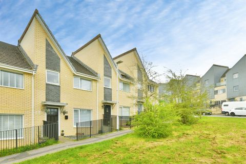 Foulston Avenue, Plymouth PL5