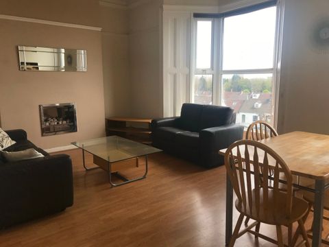Bay View Crescent, Swansea SA1