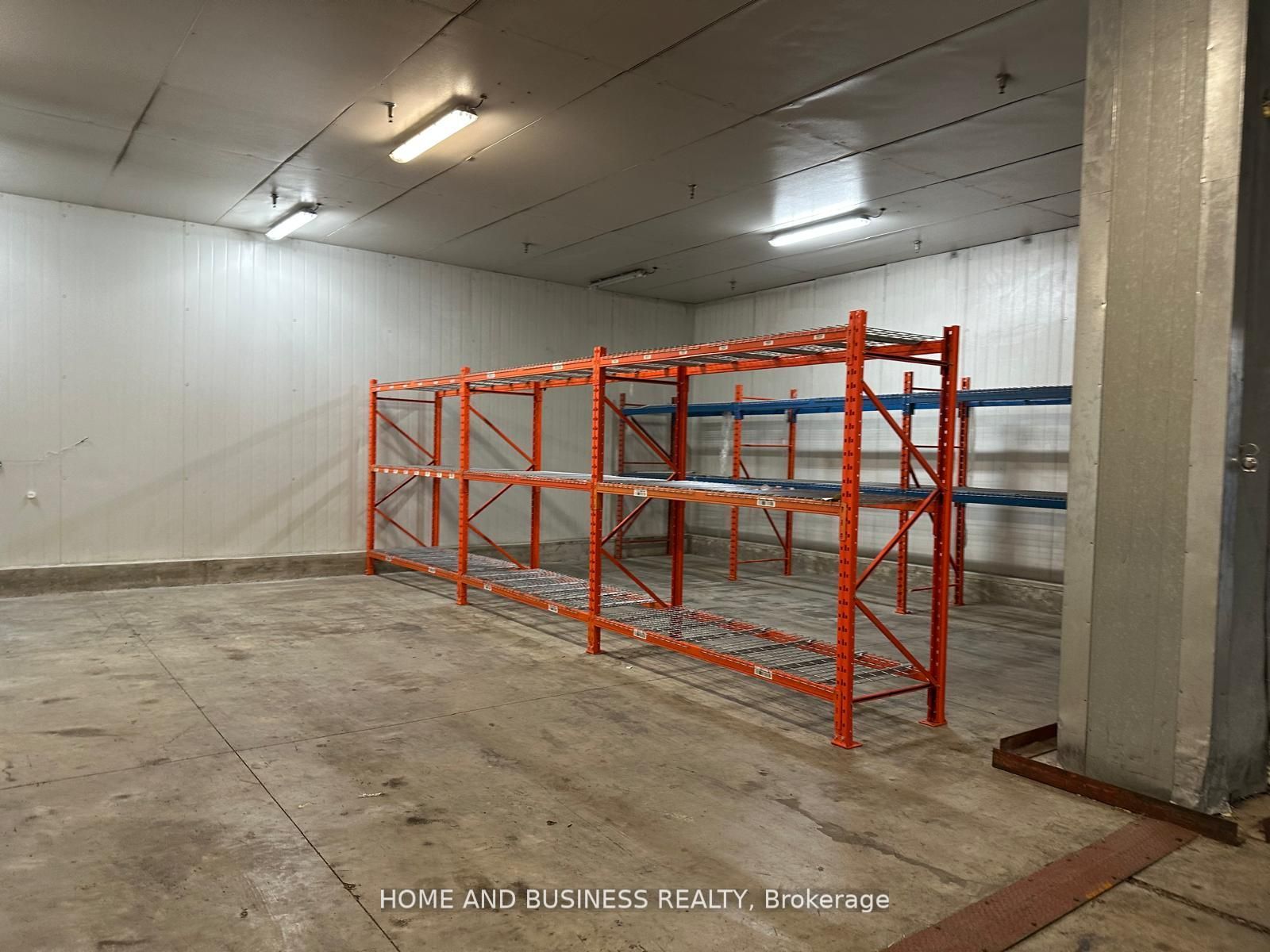 Additional image 2 of B-1880 Bonhill Road, Mississauga, ON, L5T 1C4
