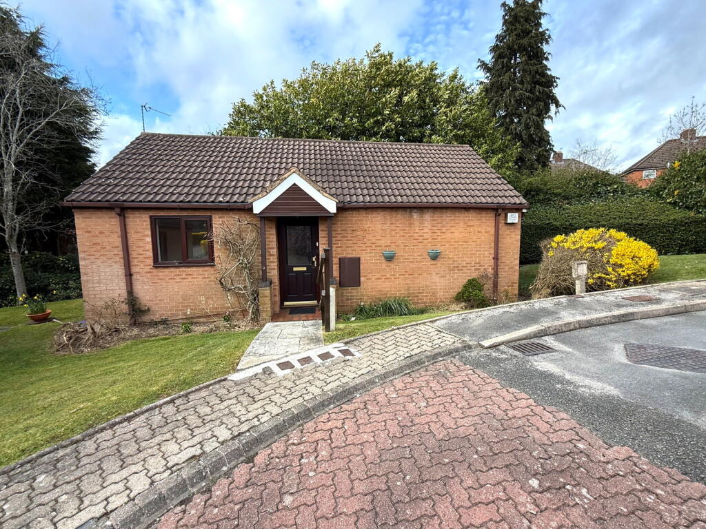 Cheyne Gardens, Hall Green, B28 0UH photo 2
