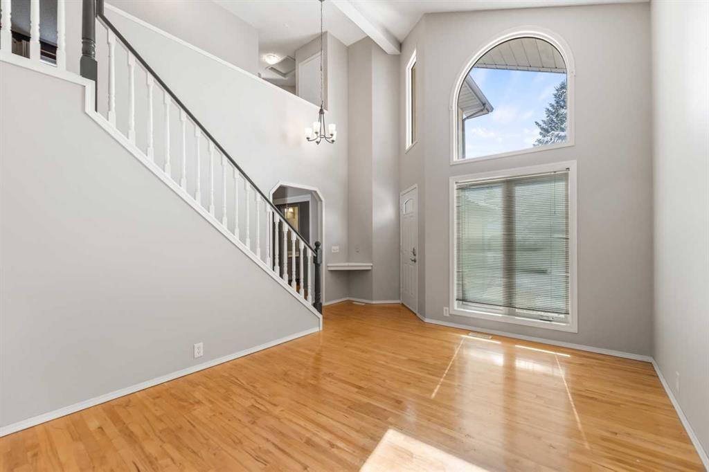 Additional image 5 of 9 Mckenzie Place SE, Calgary, AB, T2Z 1T4