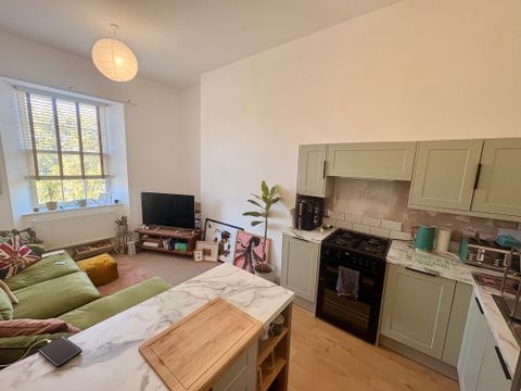 Haystone Place, Plymouth PL1