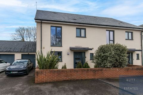 Cobley Court, Exeter EX4