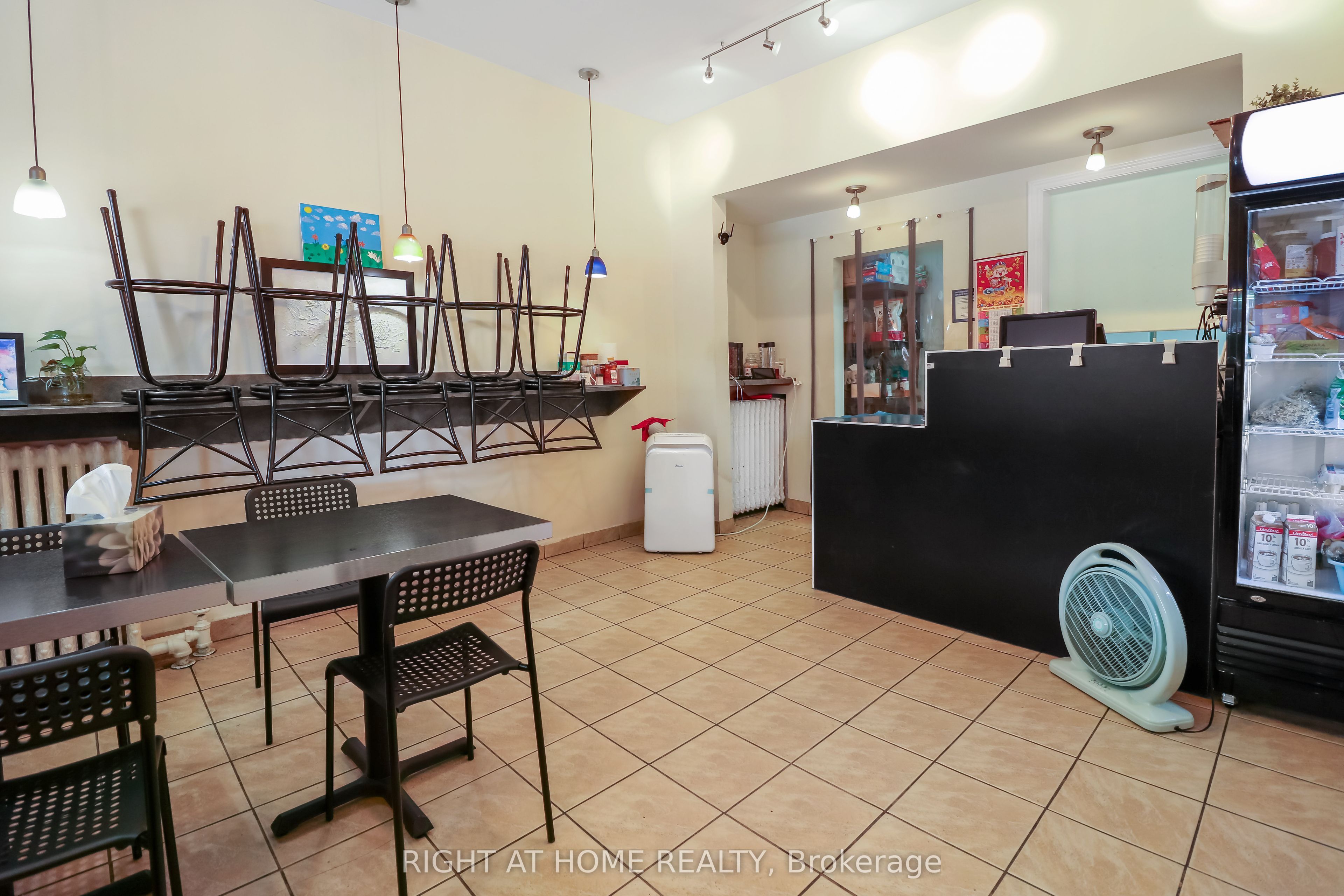 Additional image 3 of 508 Rideau Street, Ottawa, ON, K1N 5Z6
