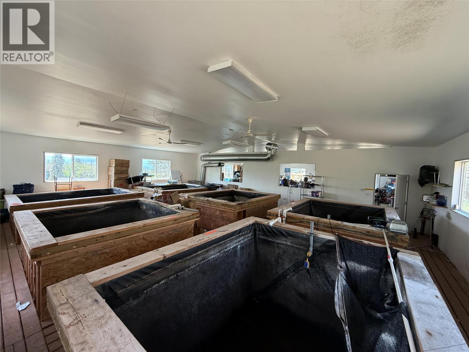 Additional image 4 of 1605 Garner Road, Kelowna, BC, V1P1E5