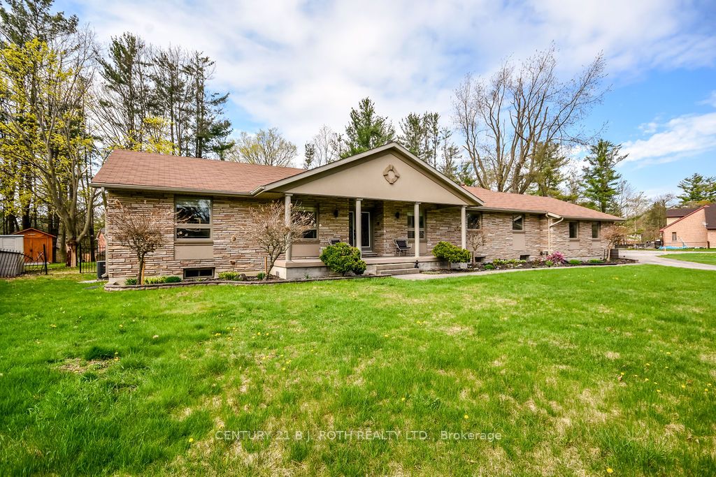 12 Noraline Avenue, Springwater, ON, L0L 1X1