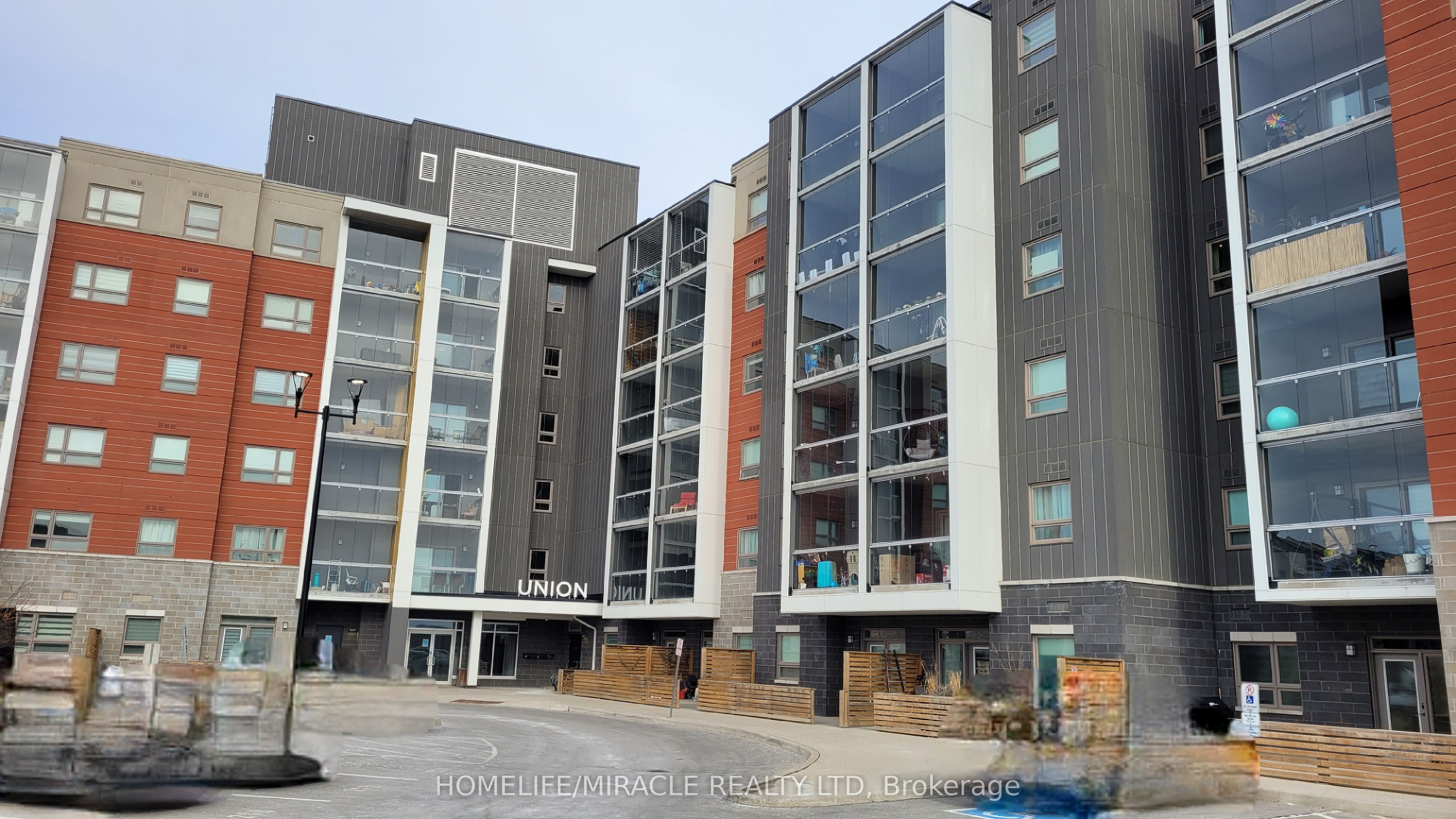 Additional image 2 of 318-200 Lagerfeld Drive, Brampton, ON, L7A 5G5