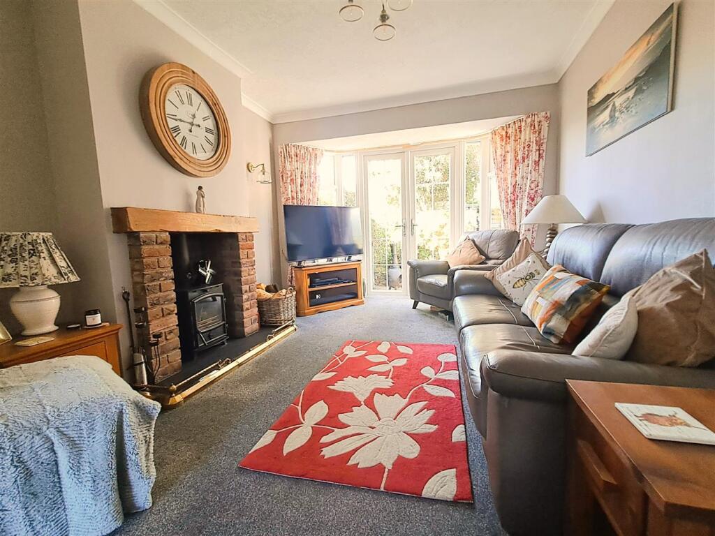 Olorenshaw Road, Sheldon, Birmingham photo 3