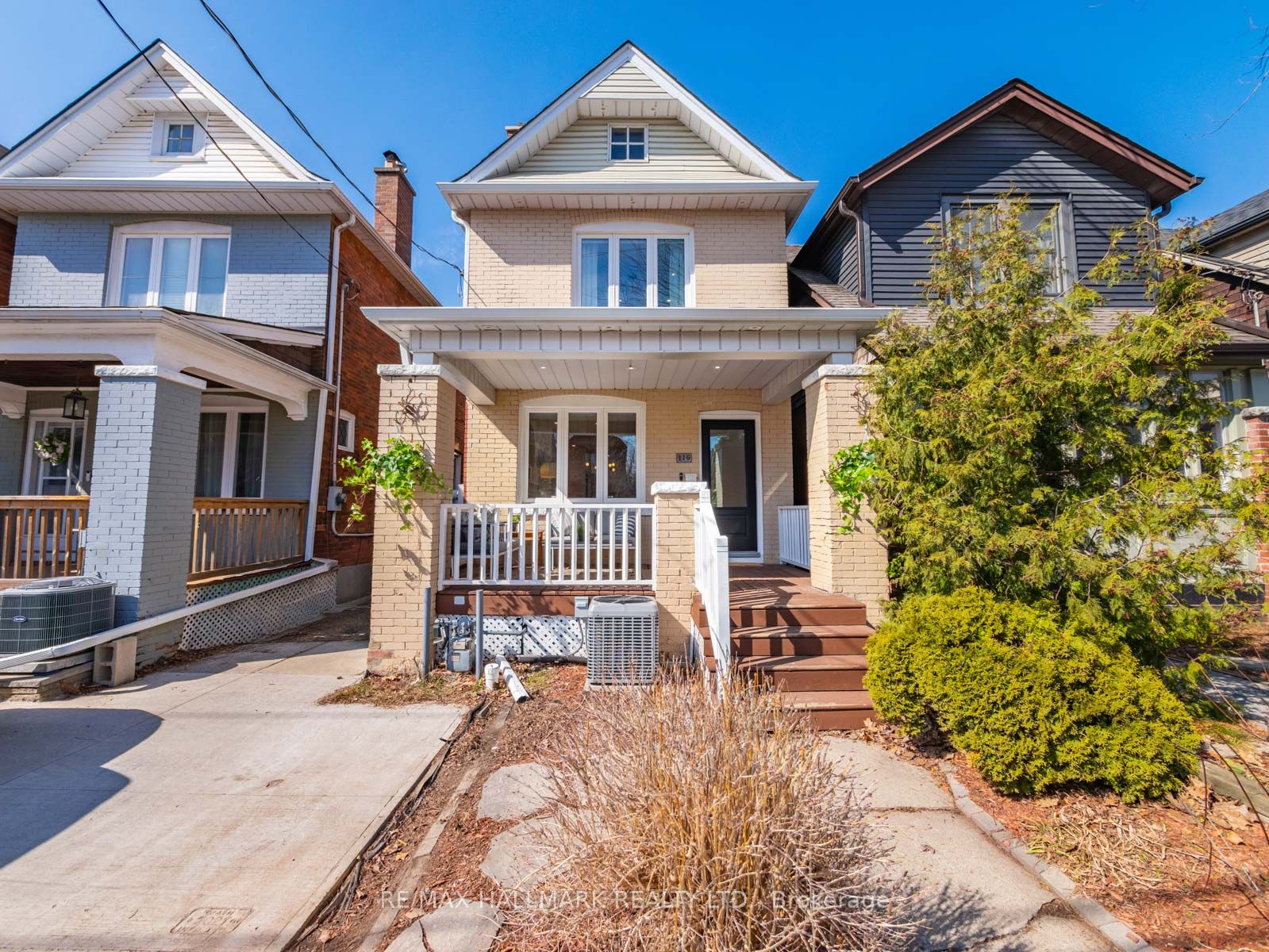 116 Coleman Avenue, Toronto, ON, M4C 1R1