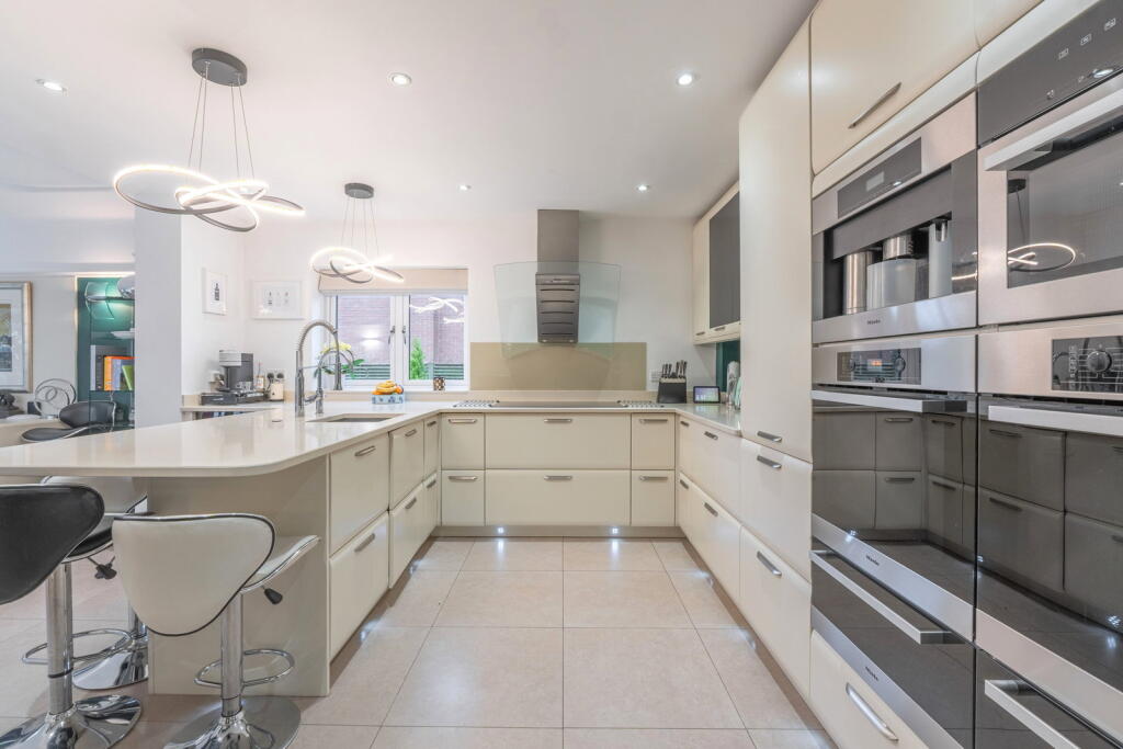 Additional image 8 of Merriemont Drive, Barnt Green, Birmingham, B45 8QZ
