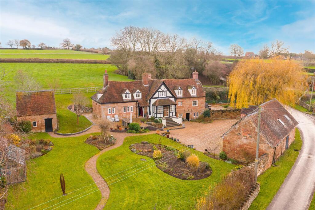 Additional image 38 of Botts Green, Over Whitacre - Grade II Listed
