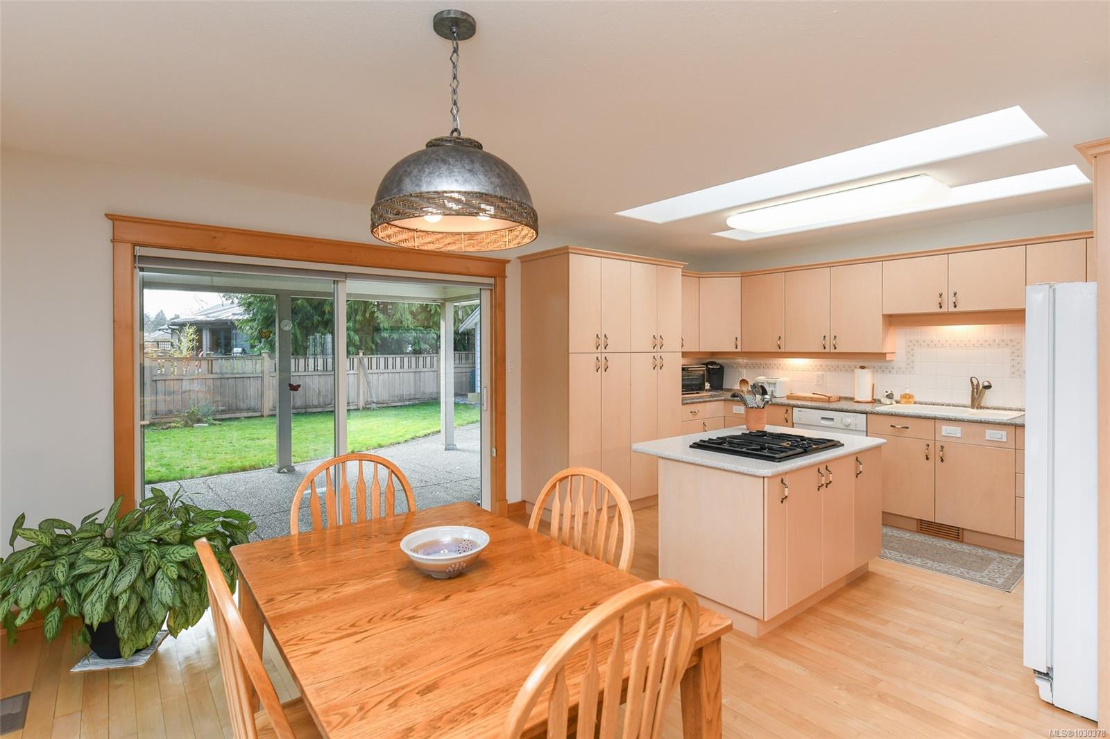 555 Haida Street, Comox, BC, V9M 4A7 photo 5