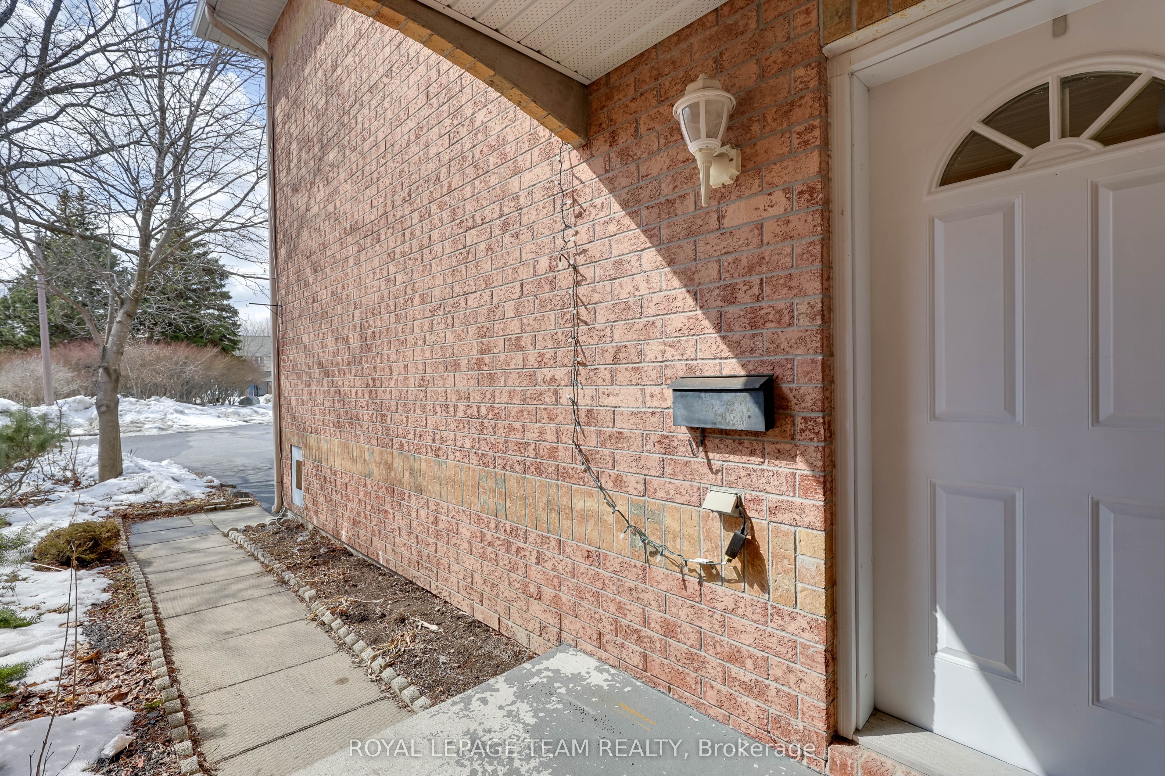 Additional image 3 of 50 Windcrest Court, Ottawa, ON, K2T 1B5