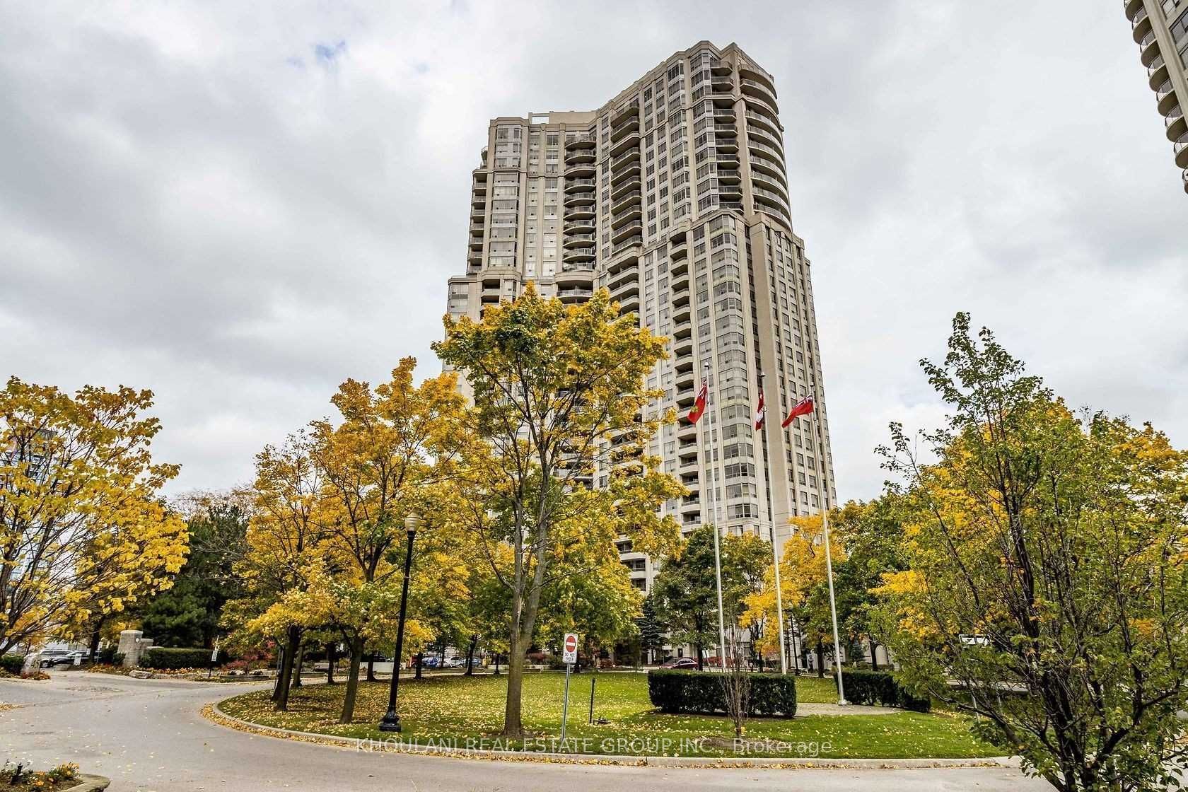 312-35 Kingsbridge Garden Circle, Mississauga, ON, L5R 3Z5