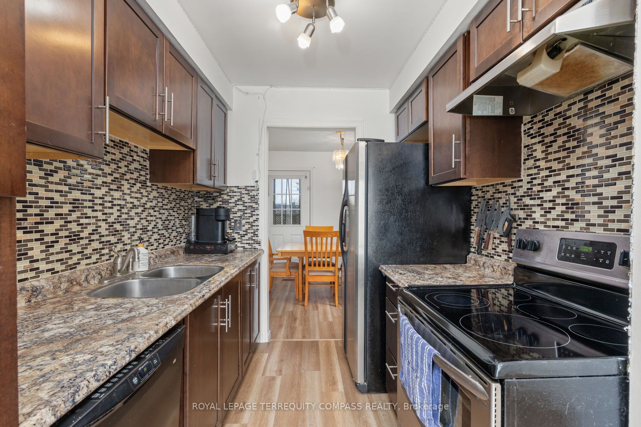 Additional image 5 of 73 Ashford Court, Brampton, ON, L6V 3E2