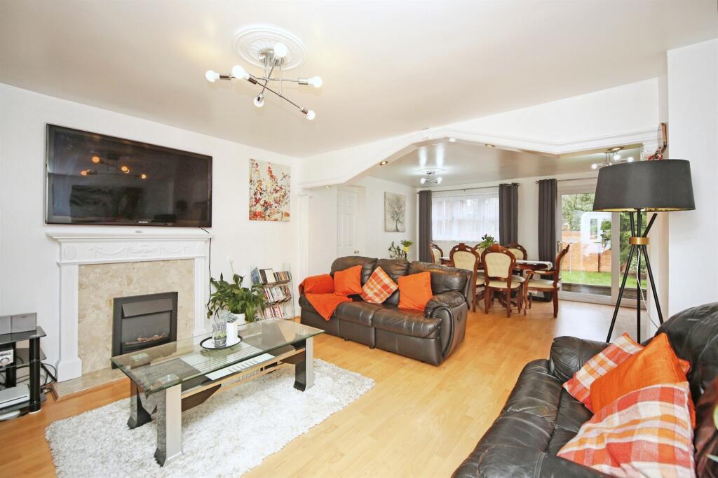 Stableford Close, Harborne, Birmingham photo 2
