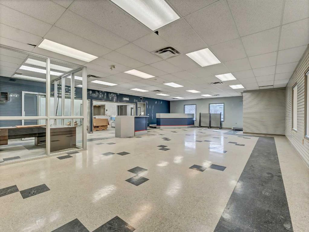 Additional image 6 of 1782 32 Street SW, Medicine Hat, AB, T1B 4A6