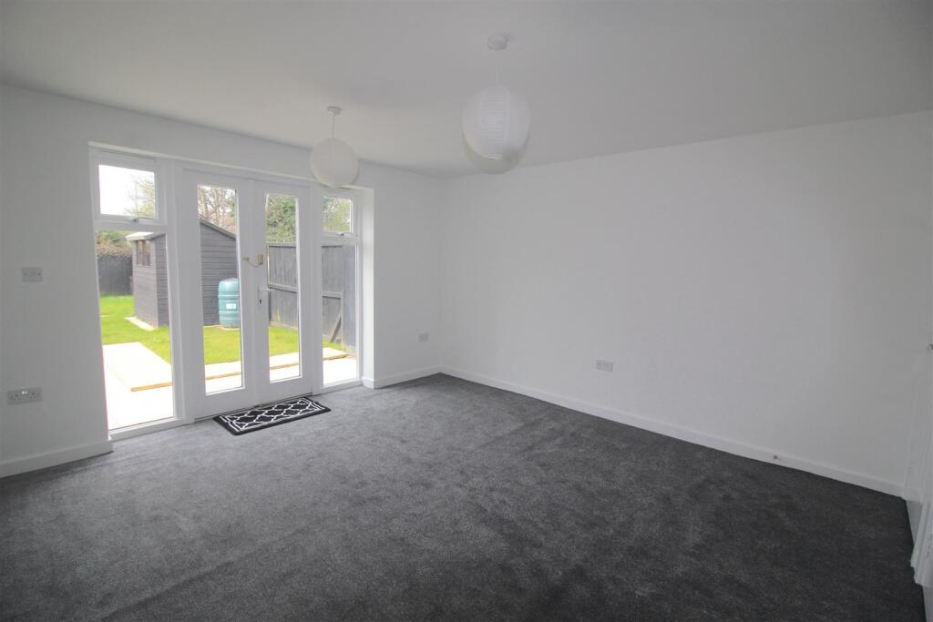 Coppenhall Grove, Birmingham photo 4