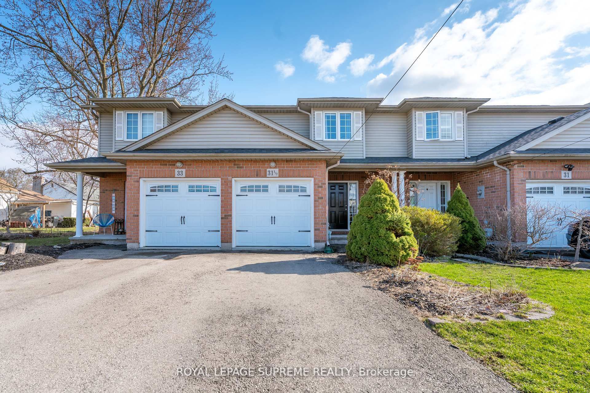 31 1/2 Thorold Road, Welland, ON, L3C 3T3