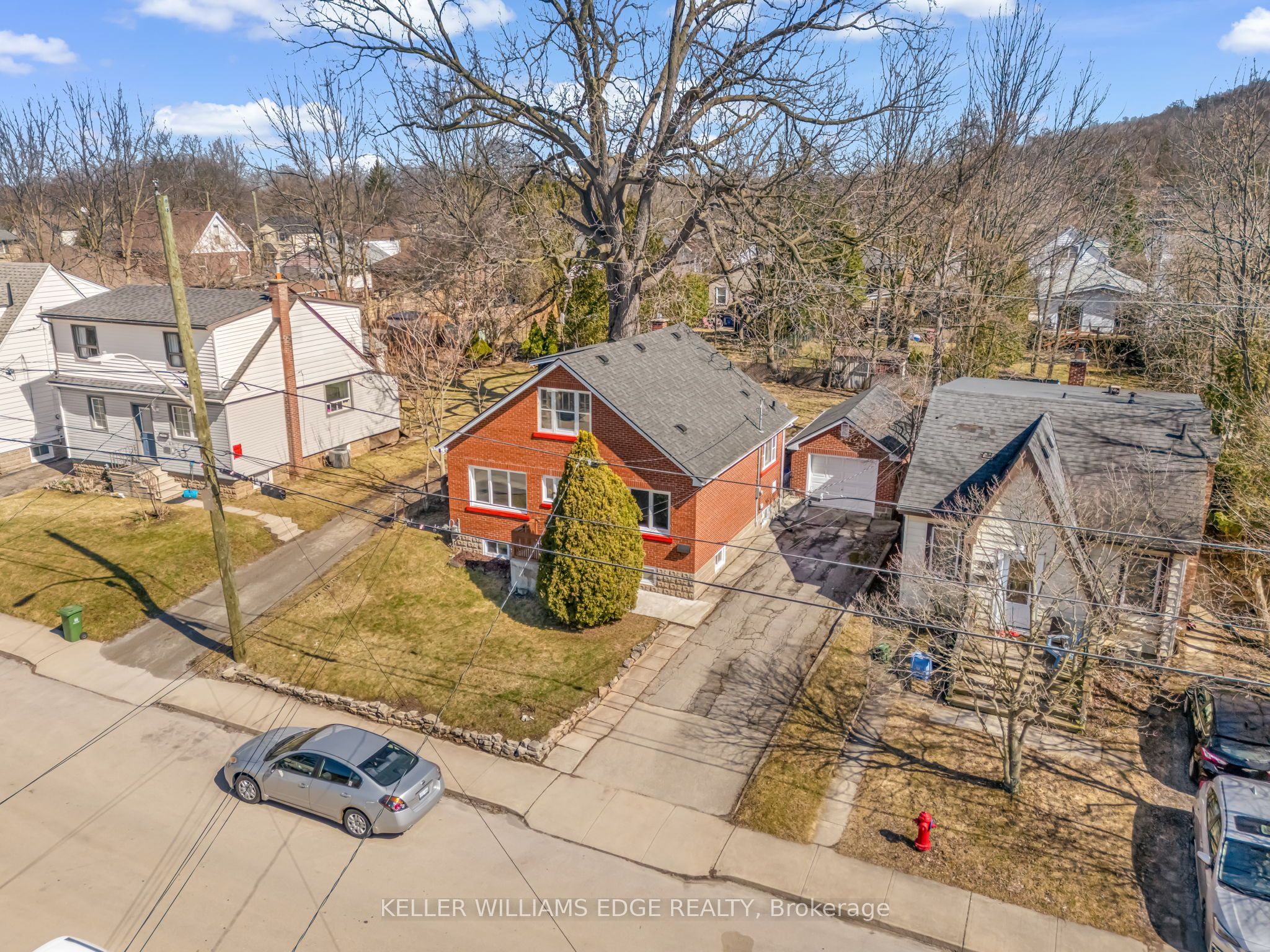 23 Clifford Street, Hamilton, ON, L8S 2Z7