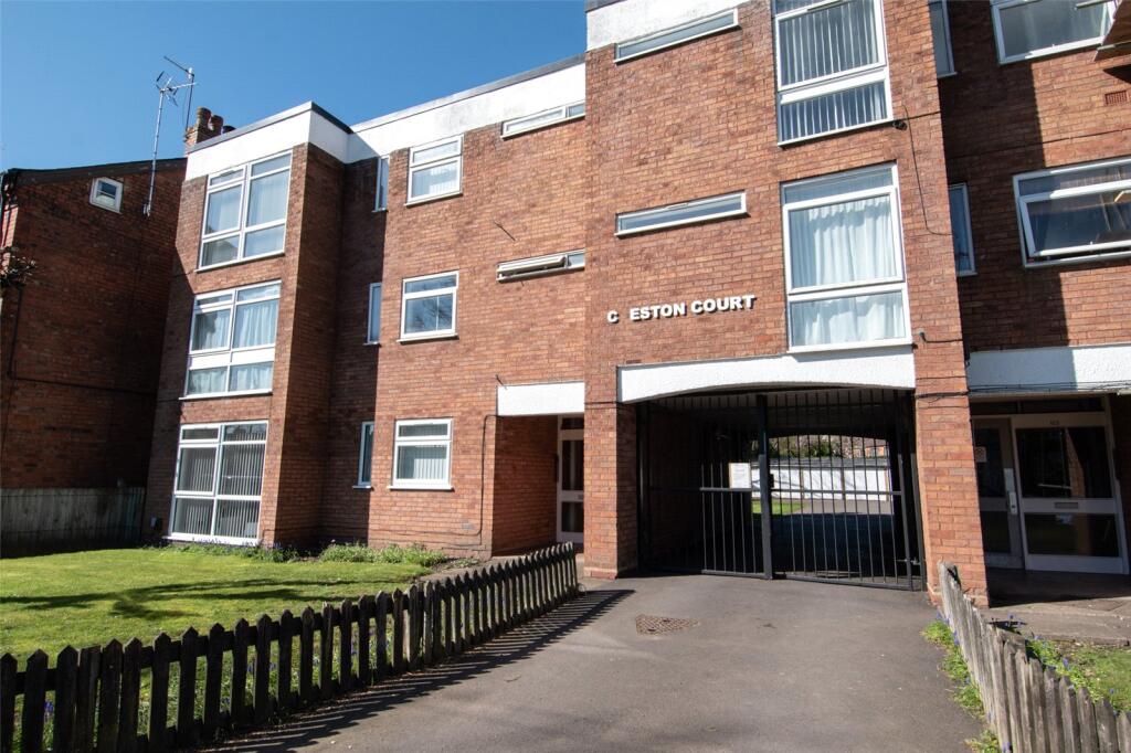 Bristol Road South, Northfield, Birmingham, West Midlands, B31