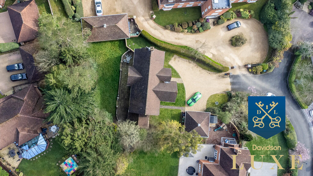 Greenhurst Drive, Barnt Green photo 3