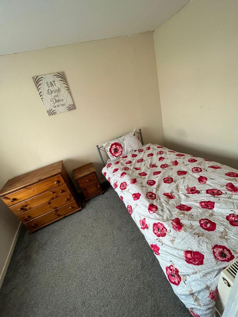 Additional image 2 of Room 1, Pooltail Walk, Northfield, B31 2UN