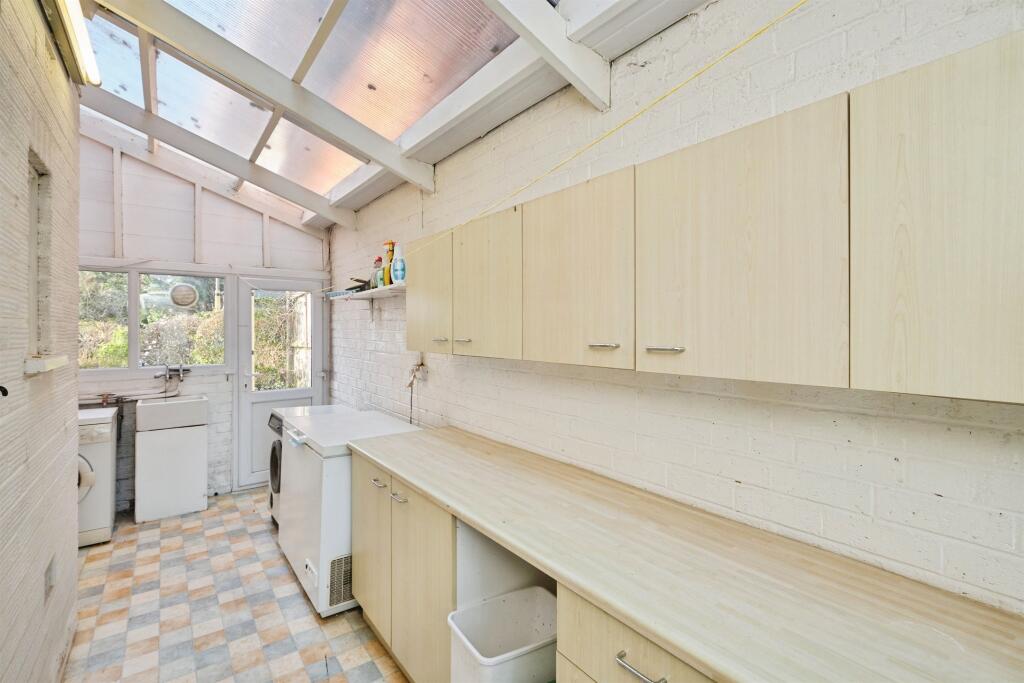 Additional image 10 of Grove Vale Avenue, Birmingham