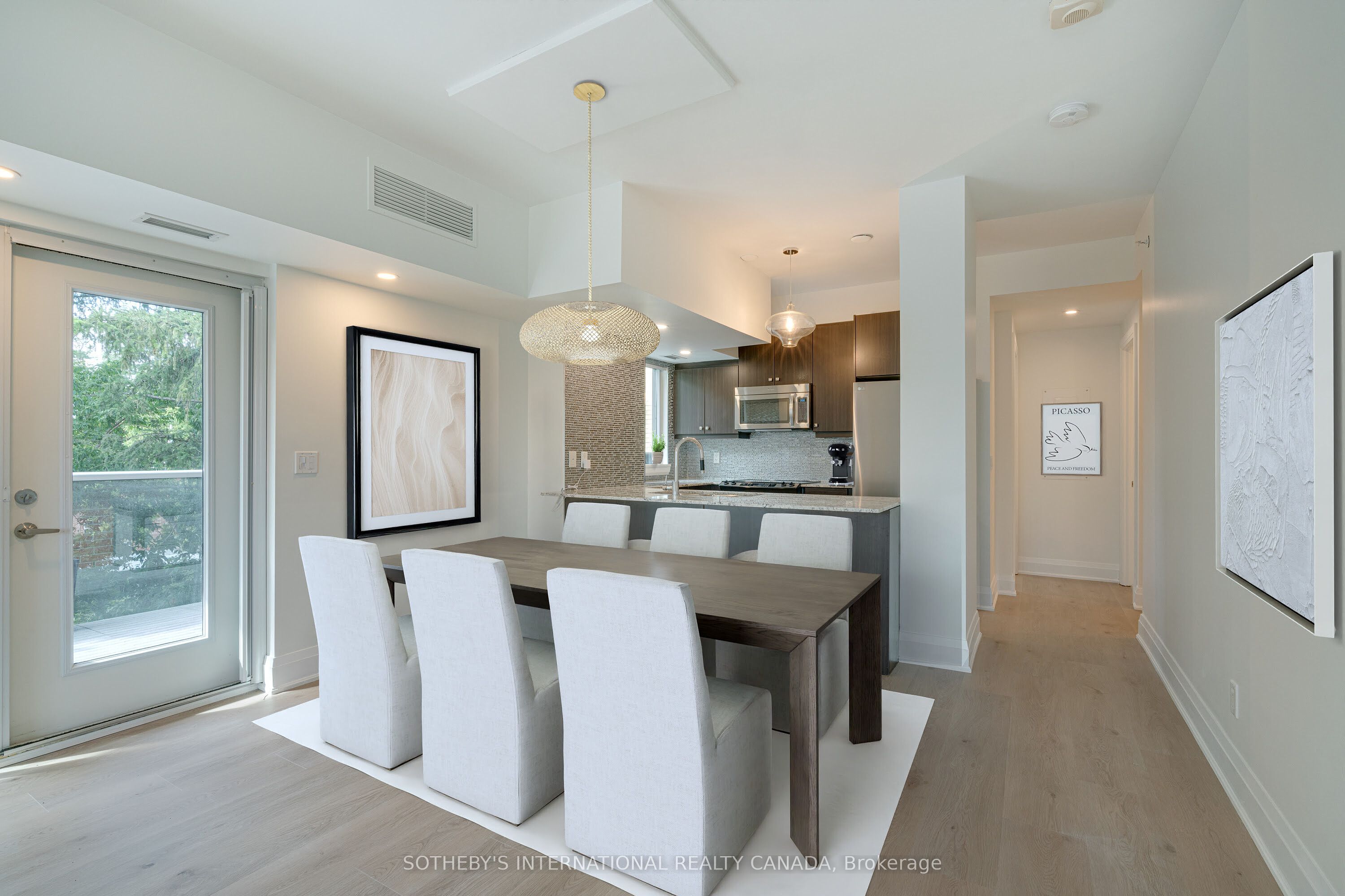 Additional image 3 of 302-8302 Islington Avenue, Vaughan, ON, L4L 0E6