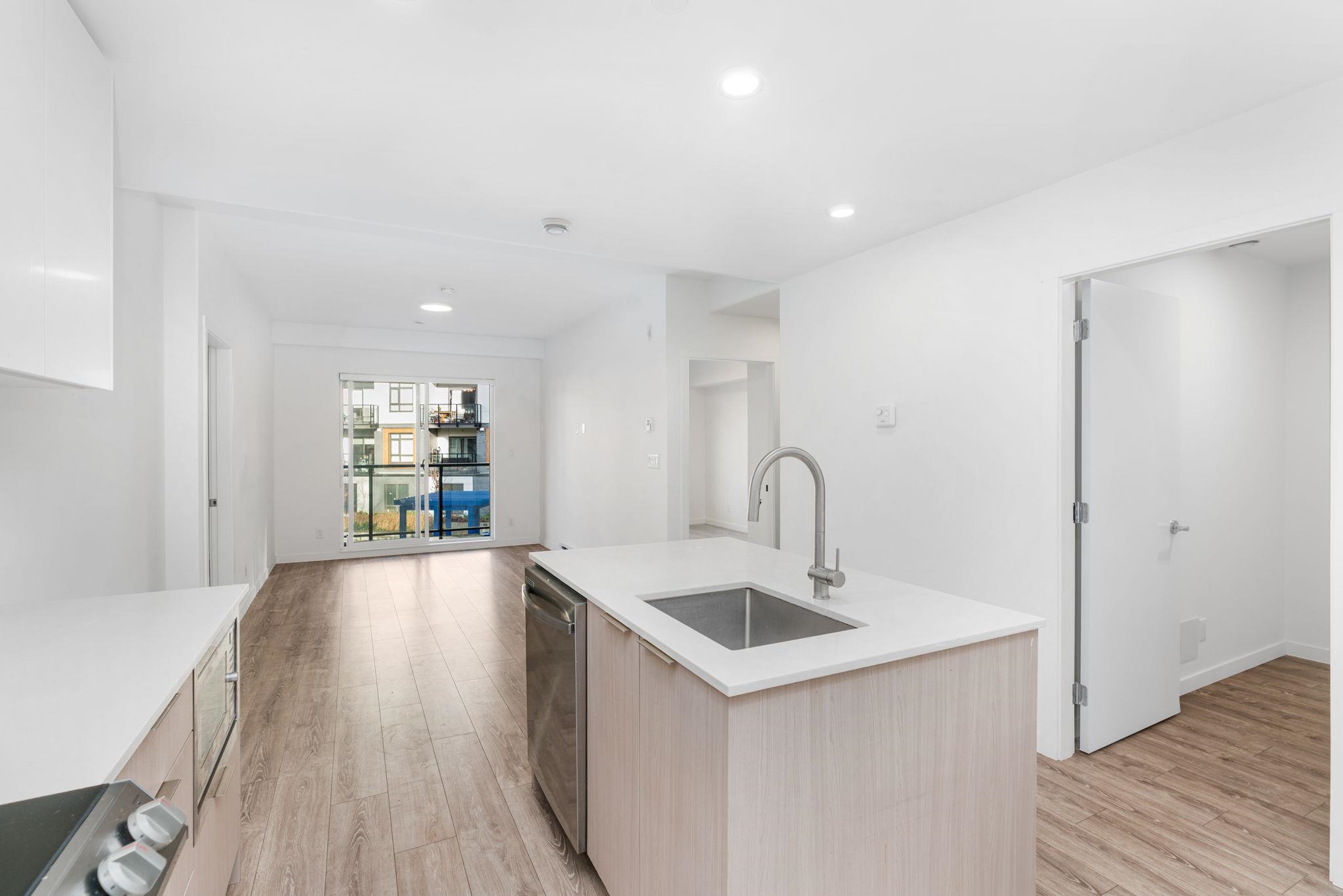 Additional image 4 of 209-13969 96 Avenue, Surrey, BC, V3T 4M2