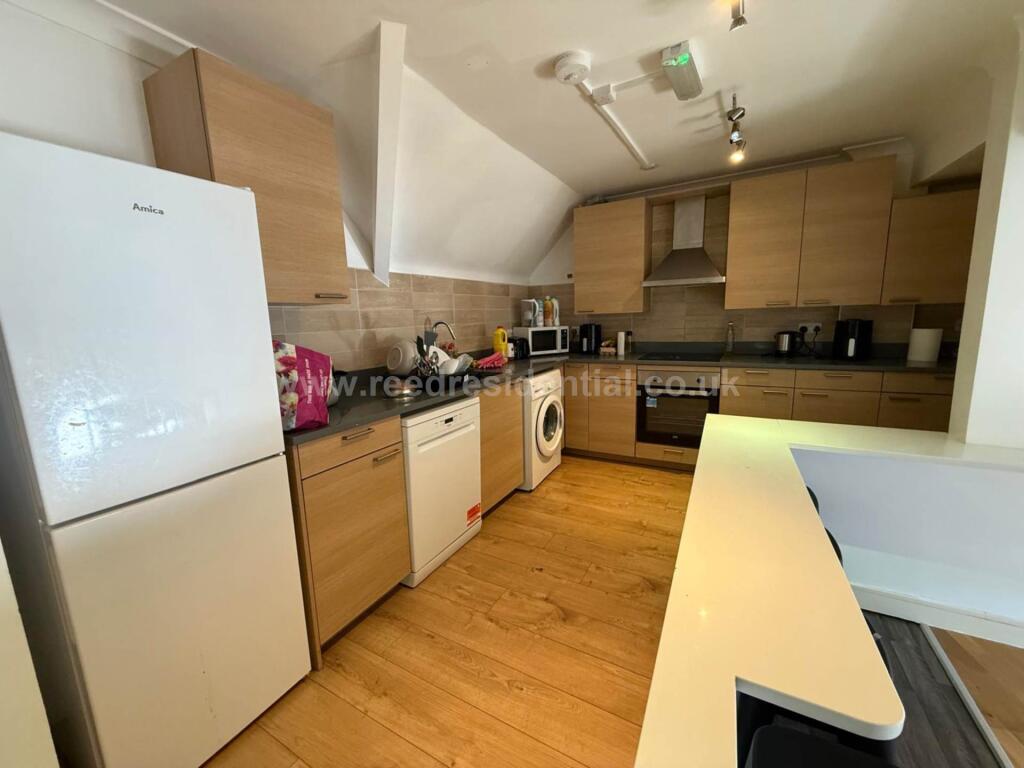Additional image 2 of Flat 7 Exeter House - 7 bed, Selly Oak, West Midlands, B29