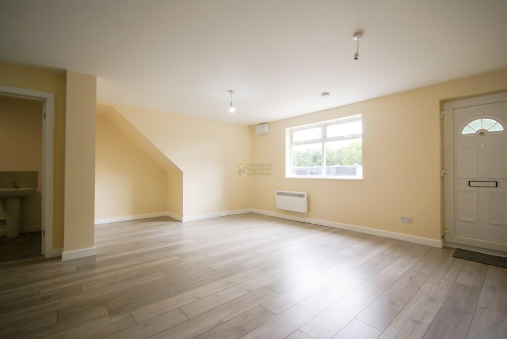 Pershore Road, Stirchley, Birmingham, B30 2YT photo 2