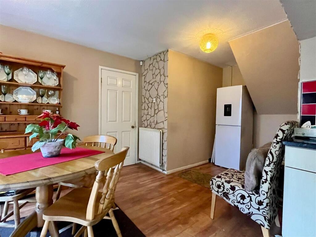Additional image 8 of Parkfield Drive, Castle Bromwich, Birmingham