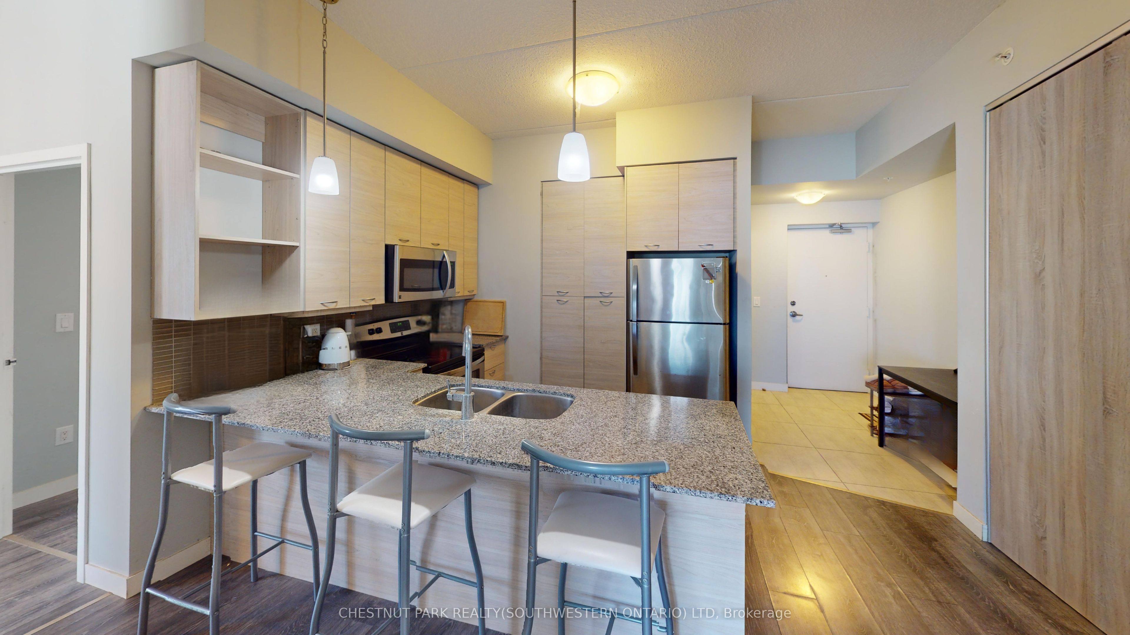 Additional image 4 of 1505-318 Spruce Street, Waterloo, ON, N2L 0E9