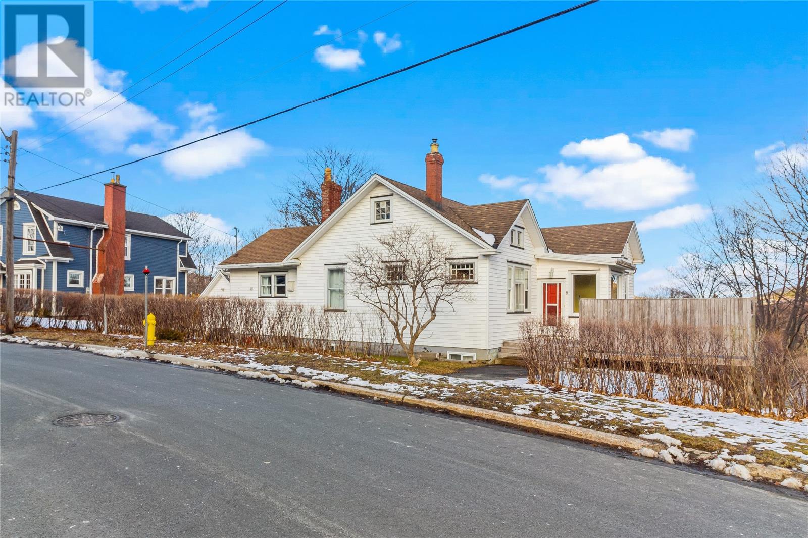 8 Glenridge Crescent, St. John's, NL, A1A1T5 photo 4