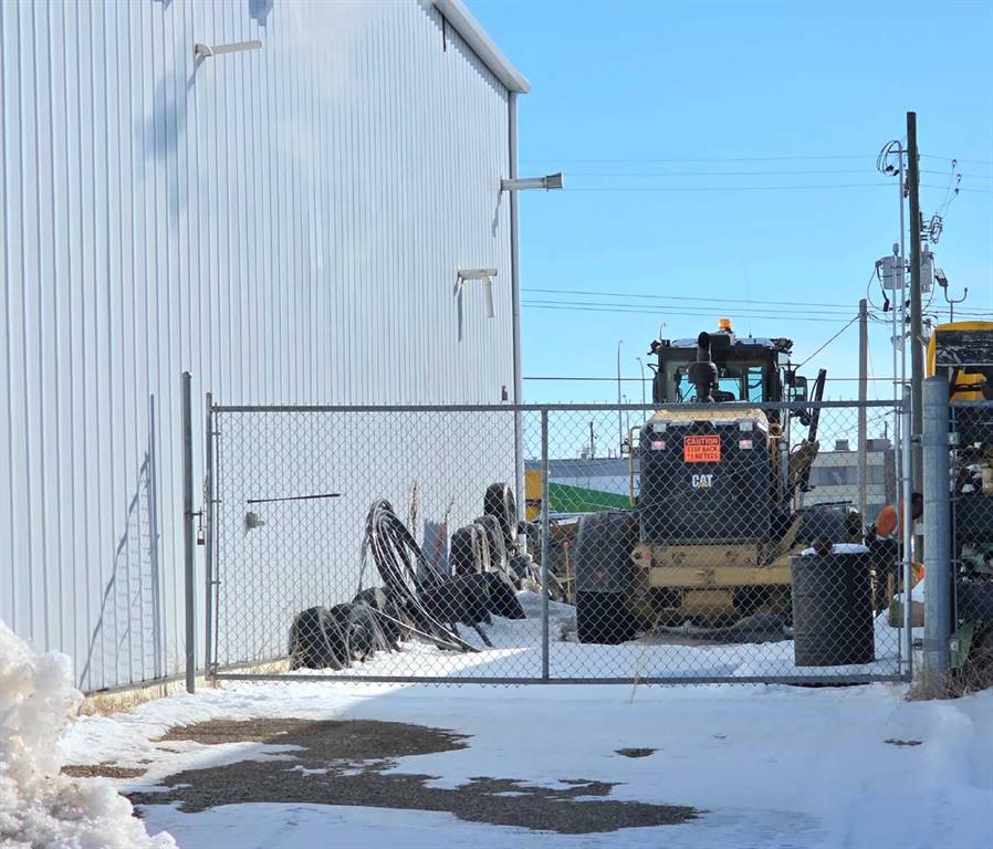 Additional image 3 of 12703 & 12707 101 Street, Grande Prairie, AB, T8V5S1