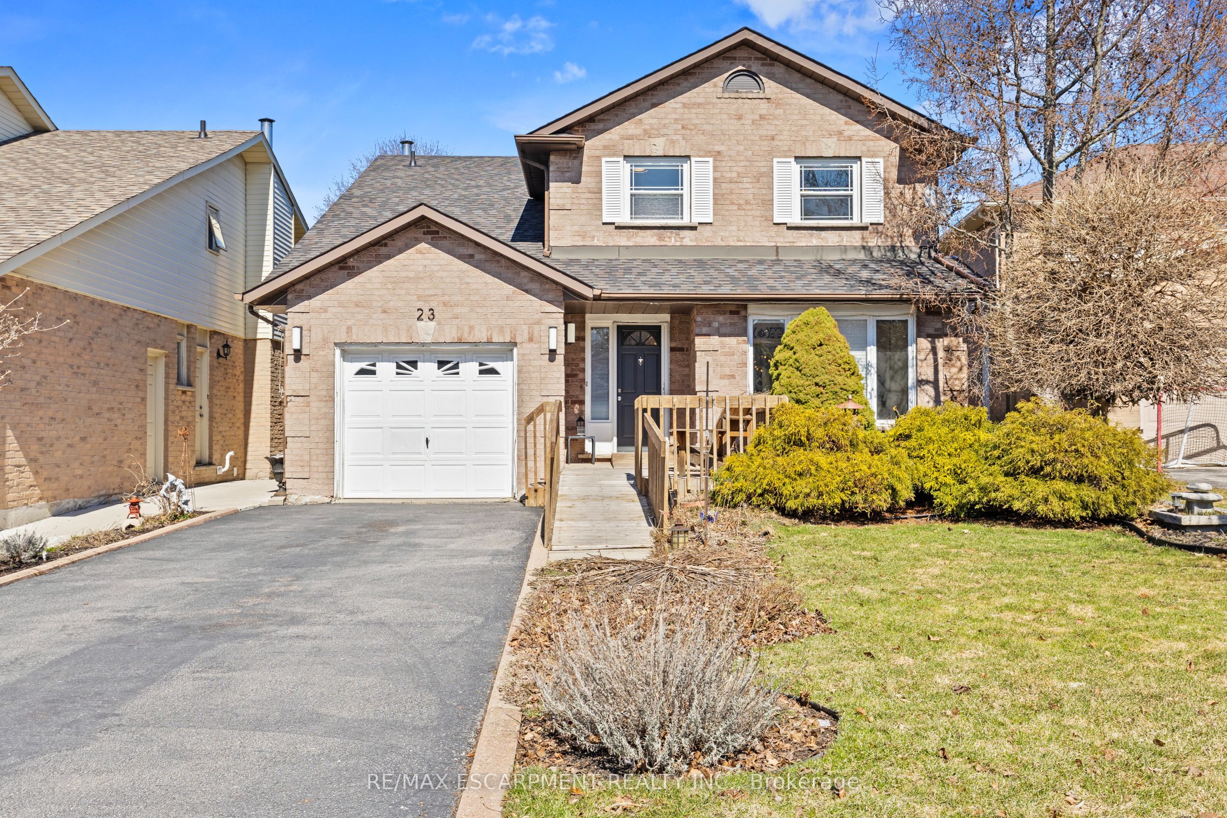 Additional image 2 of 23 Ricardo Court, Hamilton, ON, L8W 2S1