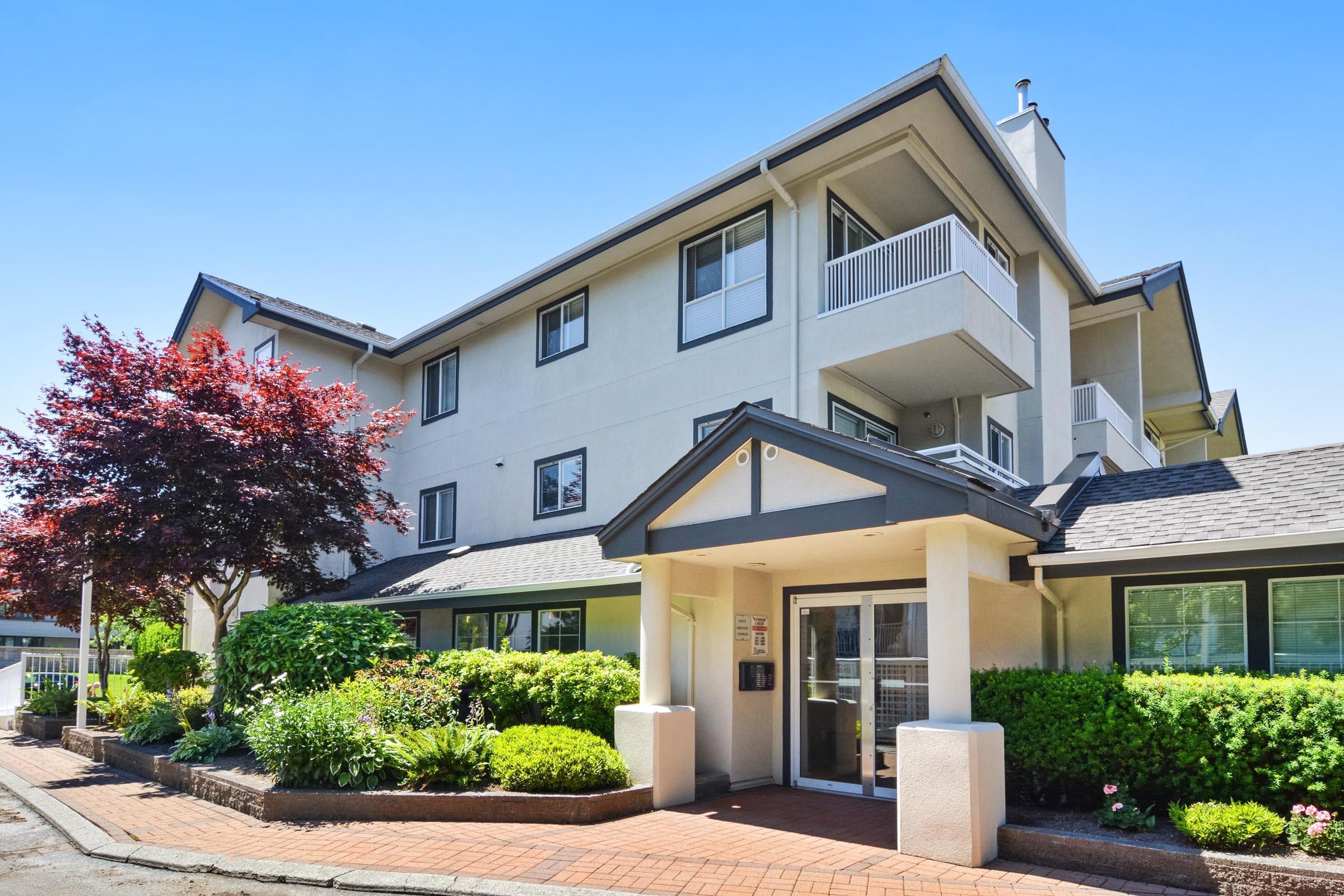 203-15272 20 Avenue, Surrey, BC, V4A 2A3